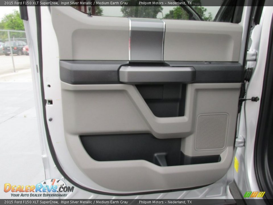 2015 Ford F150 XLT SuperCrew Ingot Silver Metallic / Medium Earth Gray Photo #19