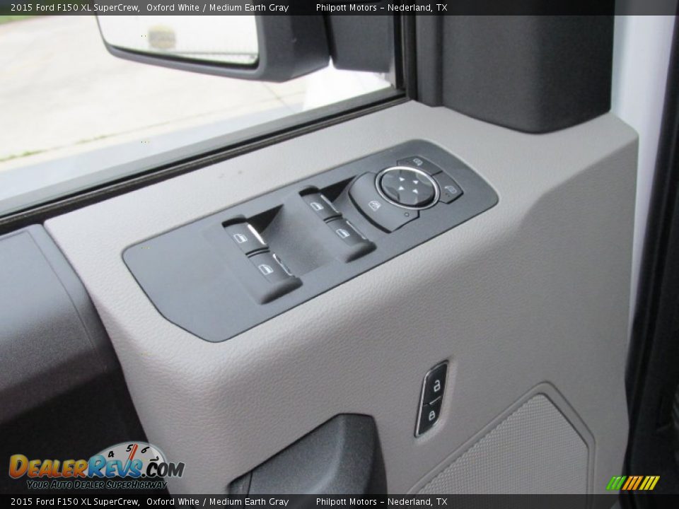 2015 Ford F150 XL SuperCrew Oxford White / Medium Earth Gray Photo #19
