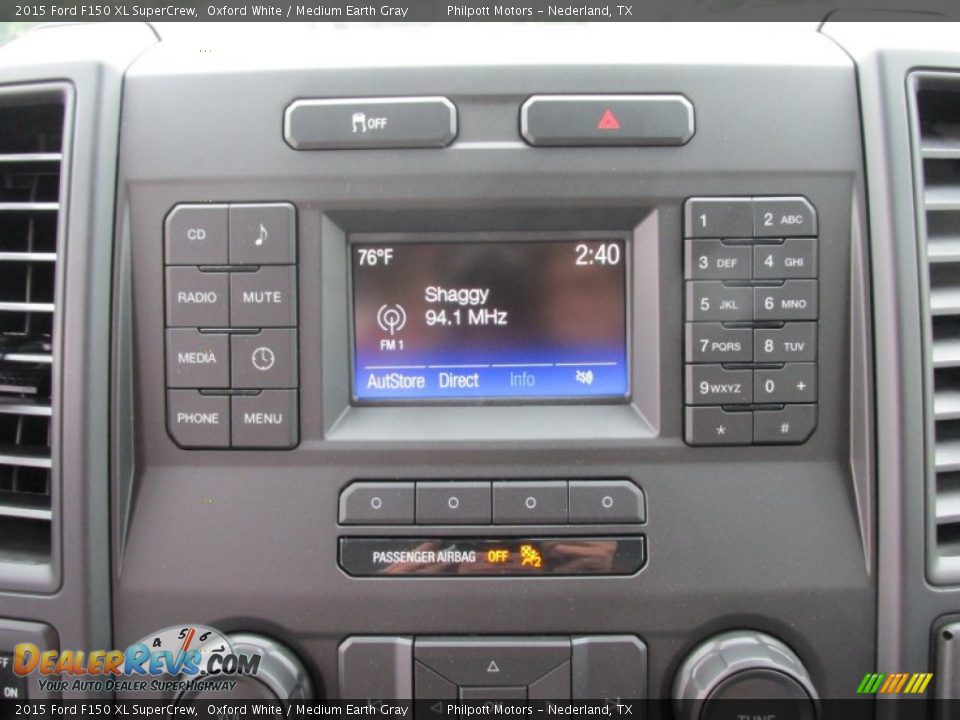 2015 Ford F150 XL SuperCrew Oxford White / Medium Earth Gray Photo #24