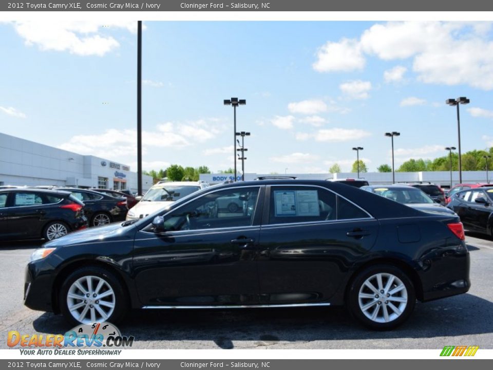 2012 Toyota Camry XLE Cosmic Gray Mica / Ivory Photo #6