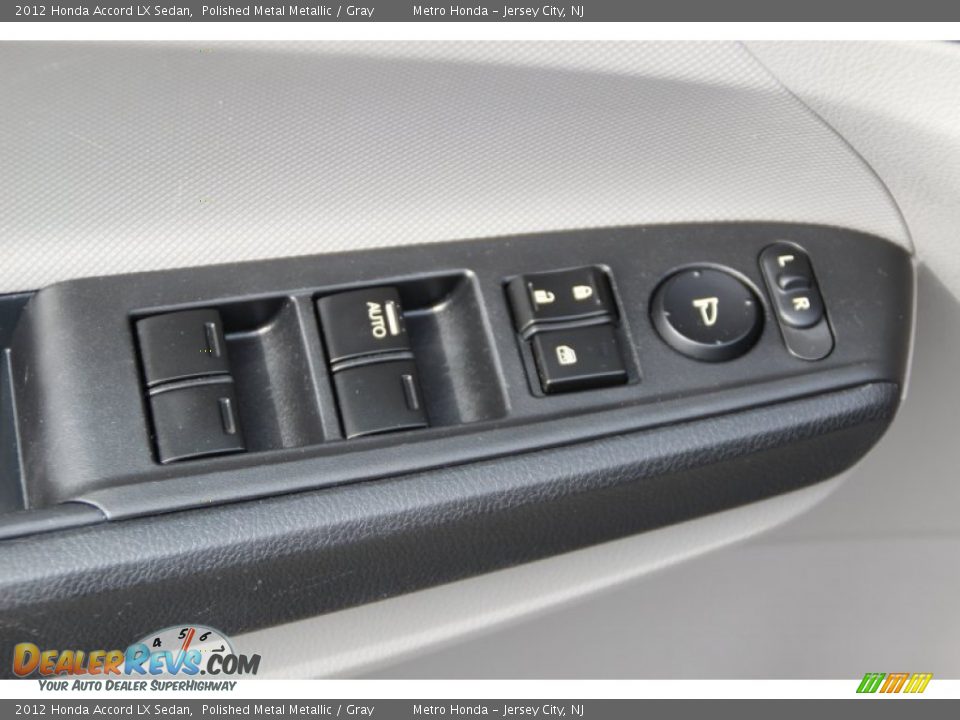 2012 Honda Accord LX Sedan Polished Metal Metallic / Gray Photo #10