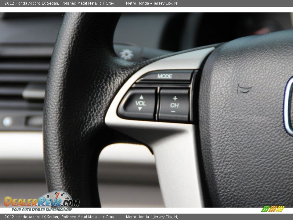 2012 Honda Accord LX Sedan Polished Metal Metallic / Gray Photo #17