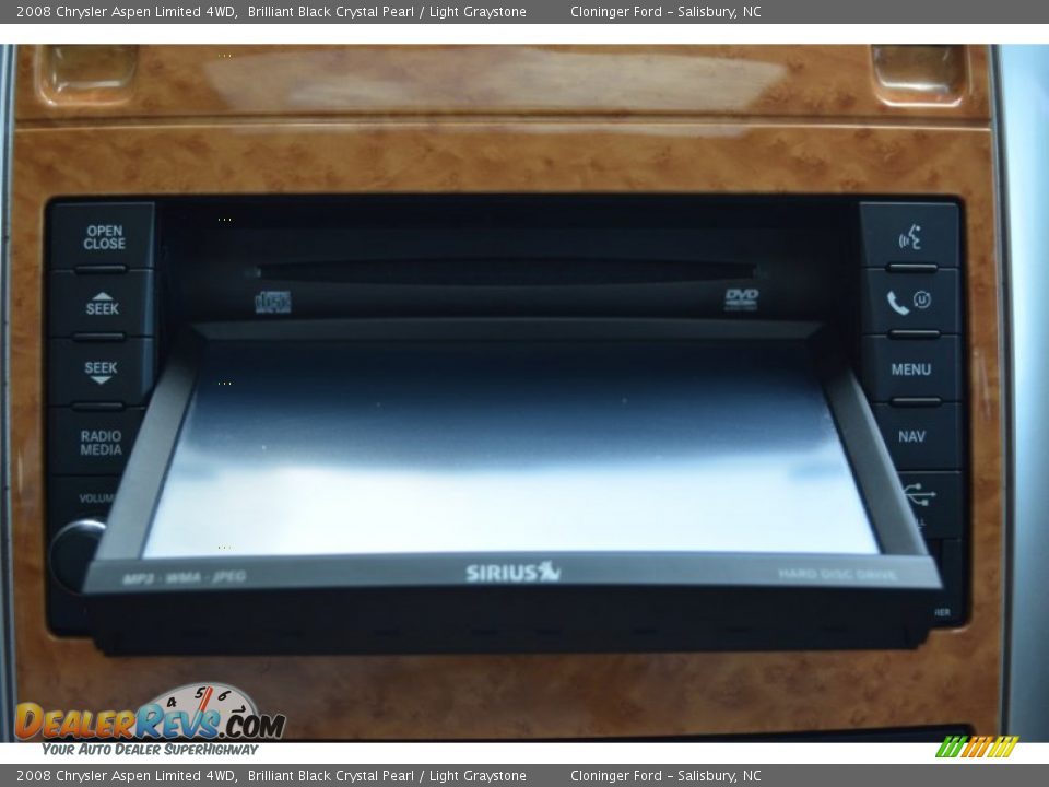 2008 Chrysler Aspen Limited 4WD Brilliant Black Crystal Pearl / Light Graystone Photo #22