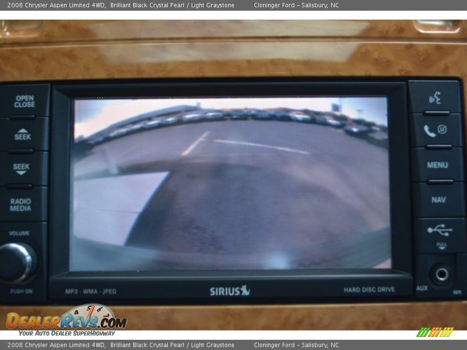 2008 Chrysler Aspen Limited 4WD Brilliant Black Crystal Pearl / Light Graystone Photo #25