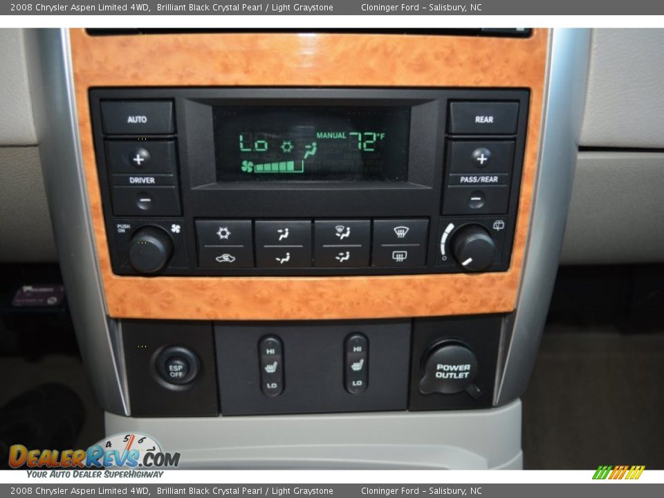 2008 Chrysler Aspen Limited 4WD Brilliant Black Crystal Pearl / Light Graystone Photo #26