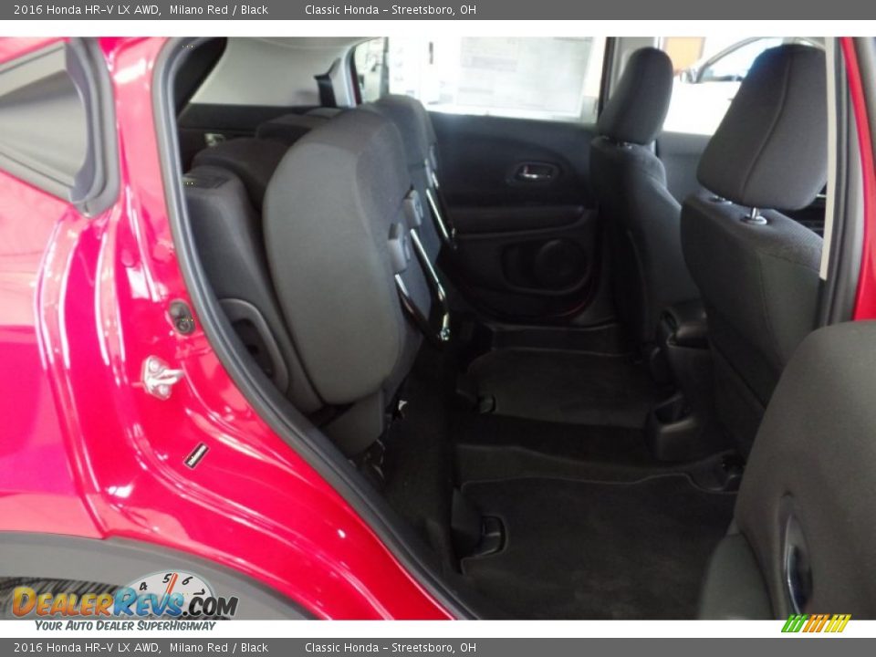 2016 Honda HR-V LX AWD Milano Red / Black Photo #28