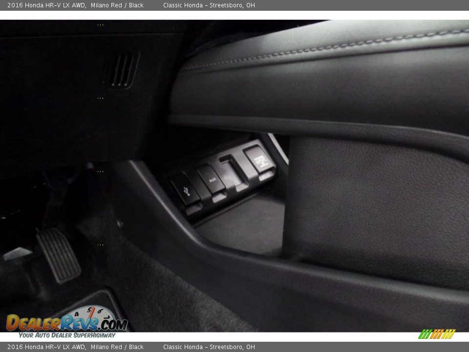 2016 Honda HR-V LX AWD Milano Red / Black Photo #33
