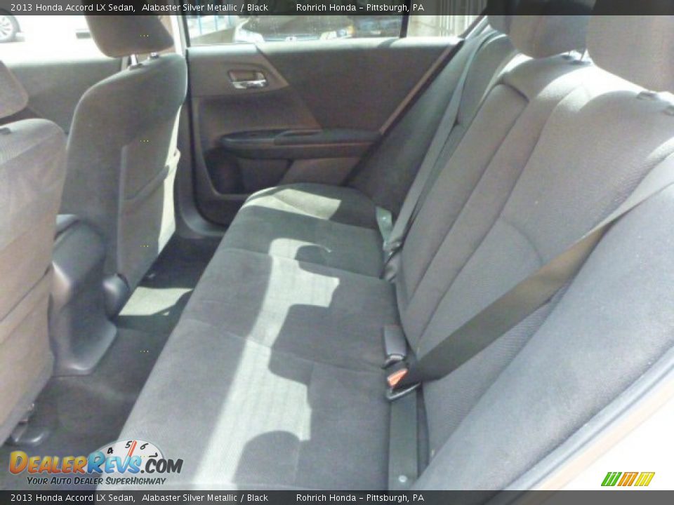2013 Honda Accord LX Sedan Alabaster Silver Metallic / Black Photo #5