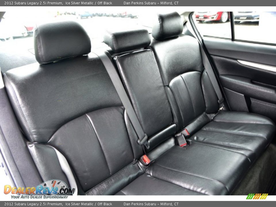 2012 Subaru Legacy 2.5i Premium Ice Silver Metallic / Off Black Photo #11
