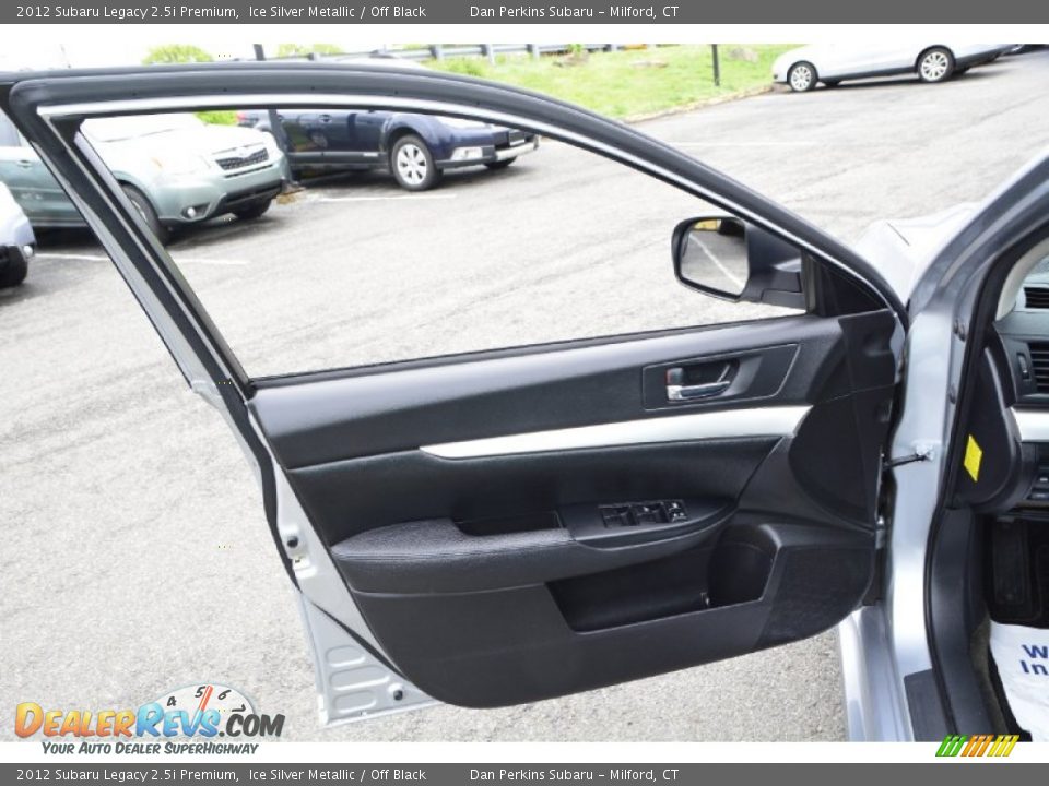 2012 Subaru Legacy 2.5i Premium Ice Silver Metallic / Off Black Photo #19