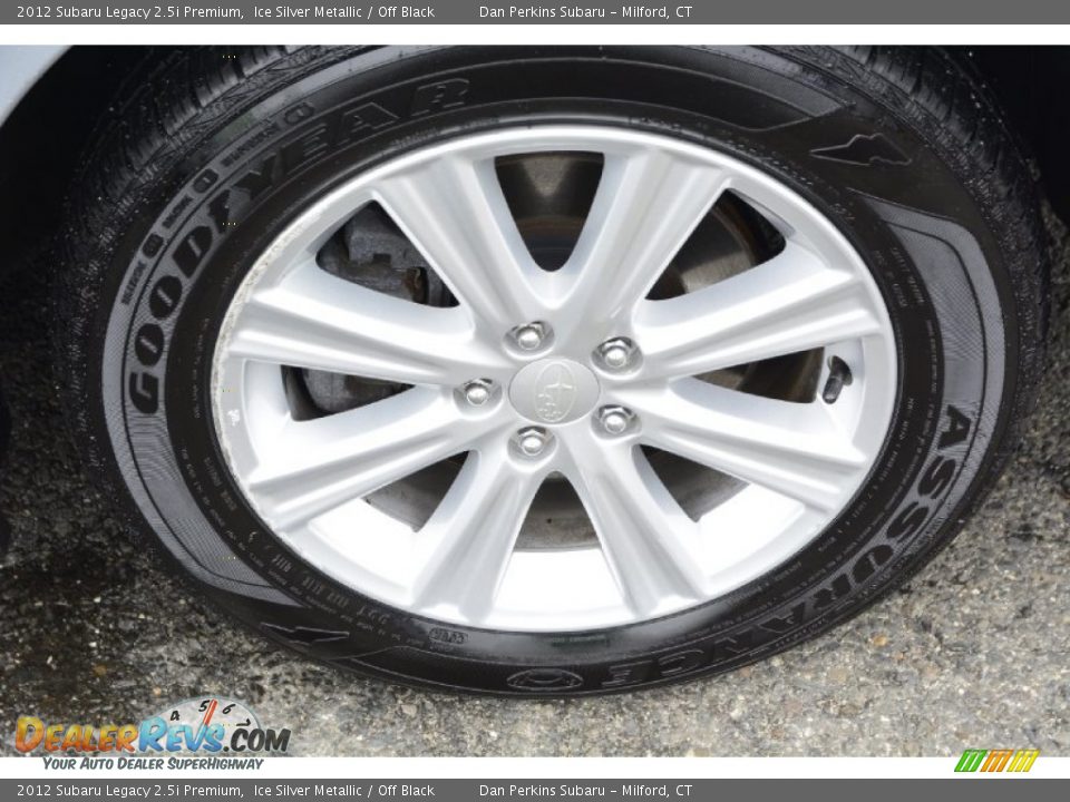 2012 Subaru Legacy 2.5i Premium Ice Silver Metallic / Off Black Photo #20
