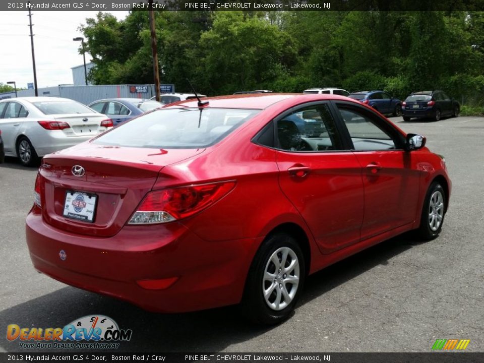 2013 Hyundai Accent GLS 4 Door Boston Red / Gray Photo #7