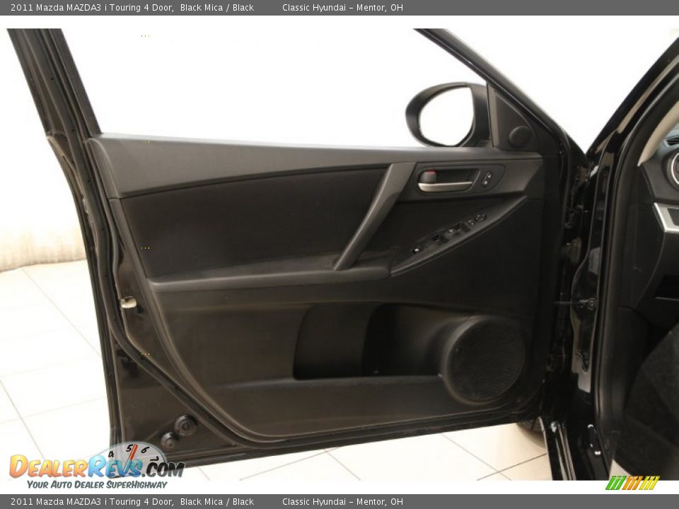 2011 Mazda MAZDA3 i Touring 4 Door Black Mica / Black Photo #4