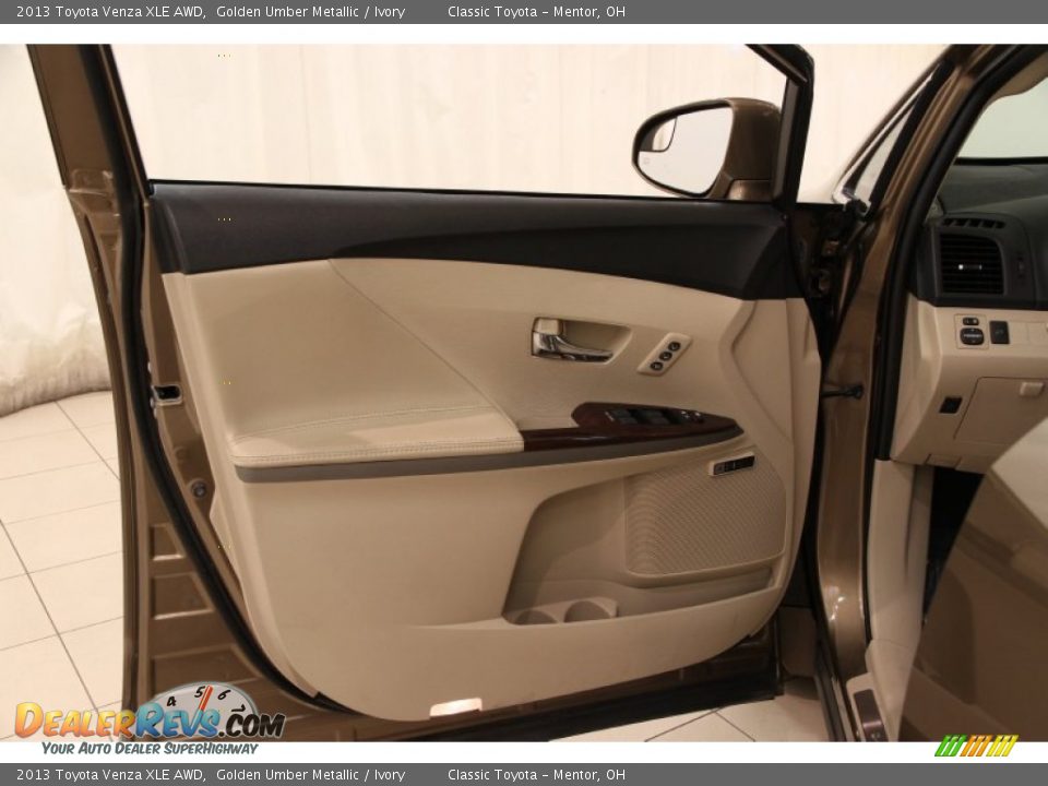 2013 Toyota Venza XLE AWD Golden Umber Metallic / Ivory Photo #4