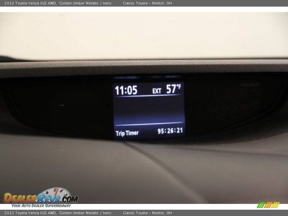 2013 Toyota Venza XLE AWD Golden Umber Metallic / Ivory Photo #11