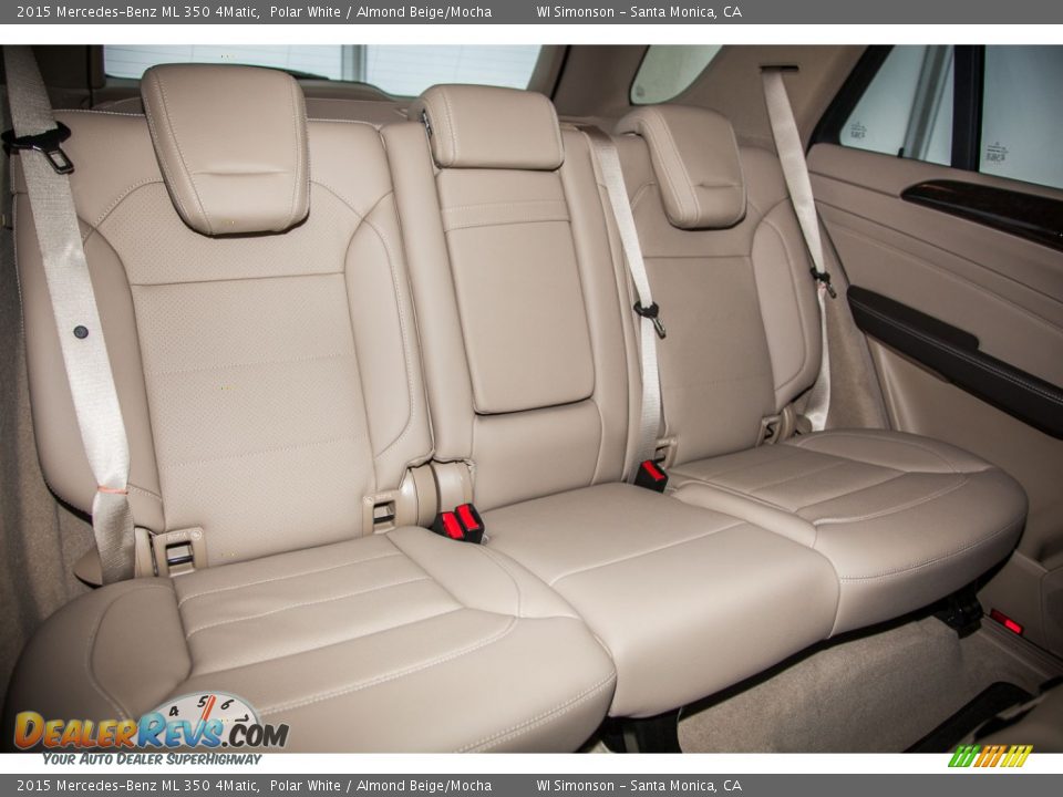 2015 Mercedes-Benz ML 350 4Matic Polar White / Almond Beige/Mocha Photo #2