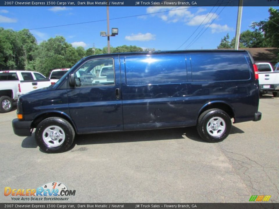 2007 Chevrolet Express 1500 Cargo Van Dark Blue Metallic / Neutral Photo #4