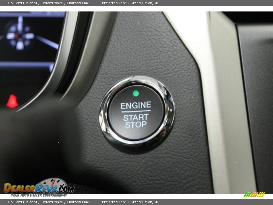 2015 Ford Fusion SE Oxford White / Charcoal Black Photo #10