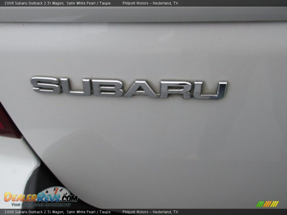 2006 Subaru Outback 2.5i Wagon Satin White Pearl / Taupe Photo #13