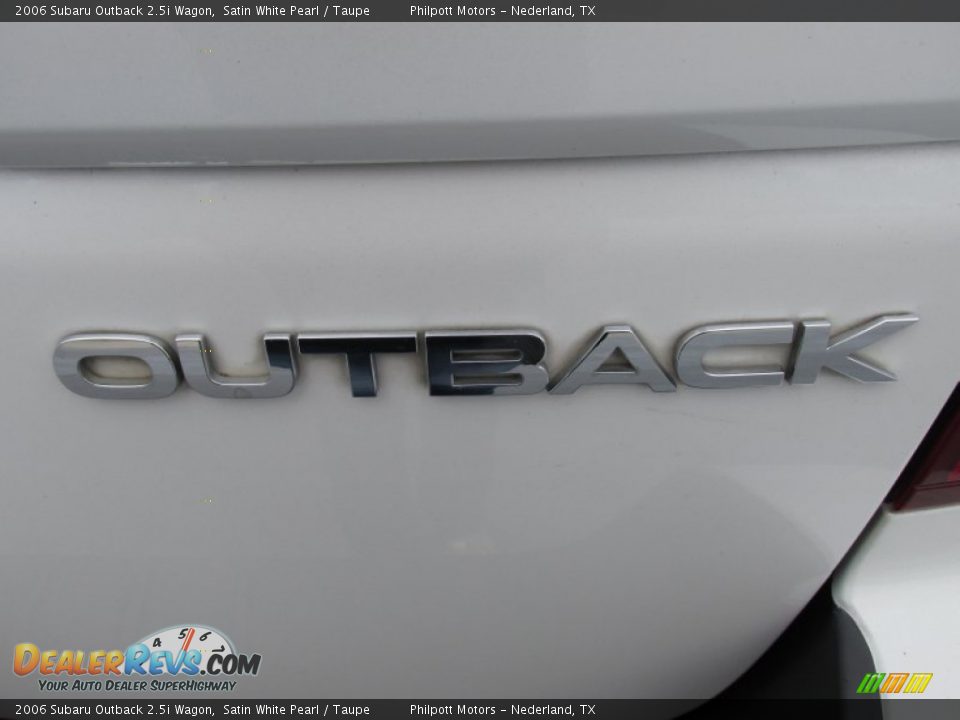 2006 Subaru Outback 2.5i Wagon Satin White Pearl / Taupe Photo #15