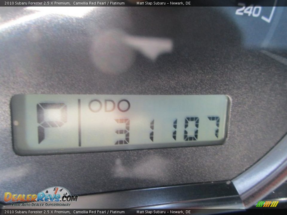 2010 Subaru Forester 2.5 X Premium Camellia Red Pearl / Platinum Photo #27