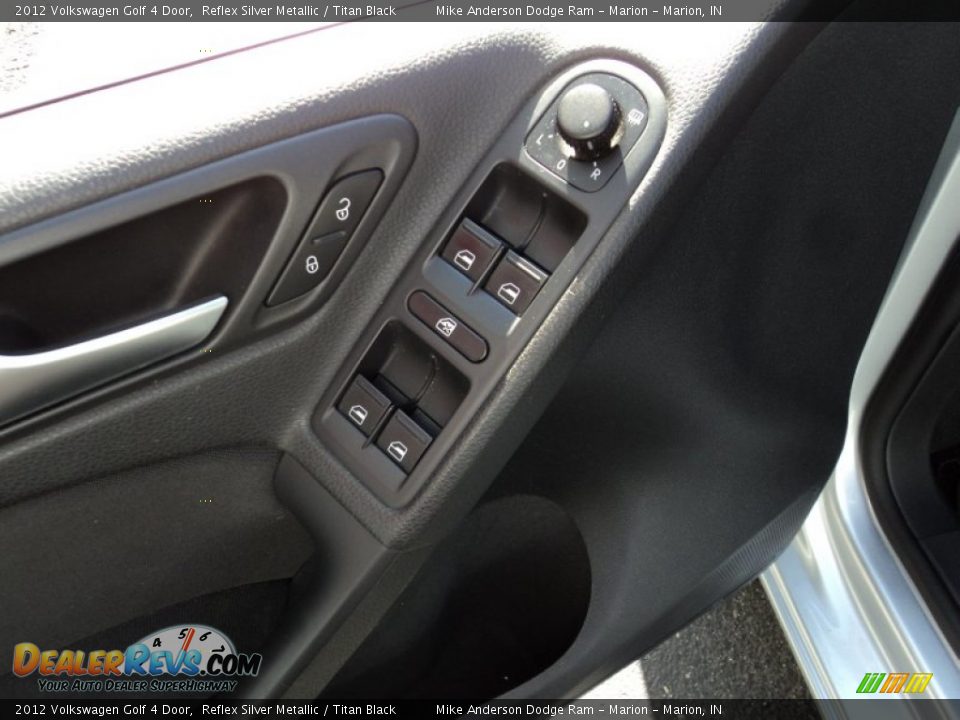 2012 Volkswagen Golf 4 Door Reflex Silver Metallic / Titan Black Photo #10