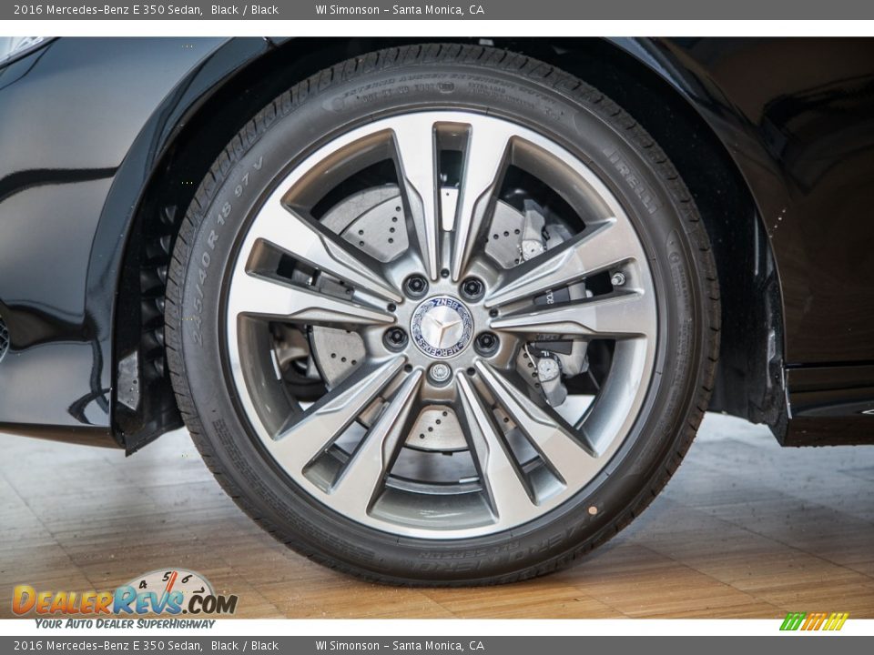 2016 Mercedes-Benz E 350 Sedan Wheel Photo #10