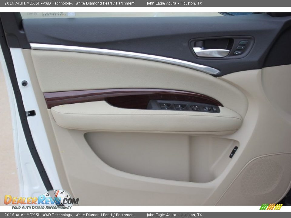 2016 Acura MDX SH-AWD Technology White Diamond Pearl / Parchment Photo #11
