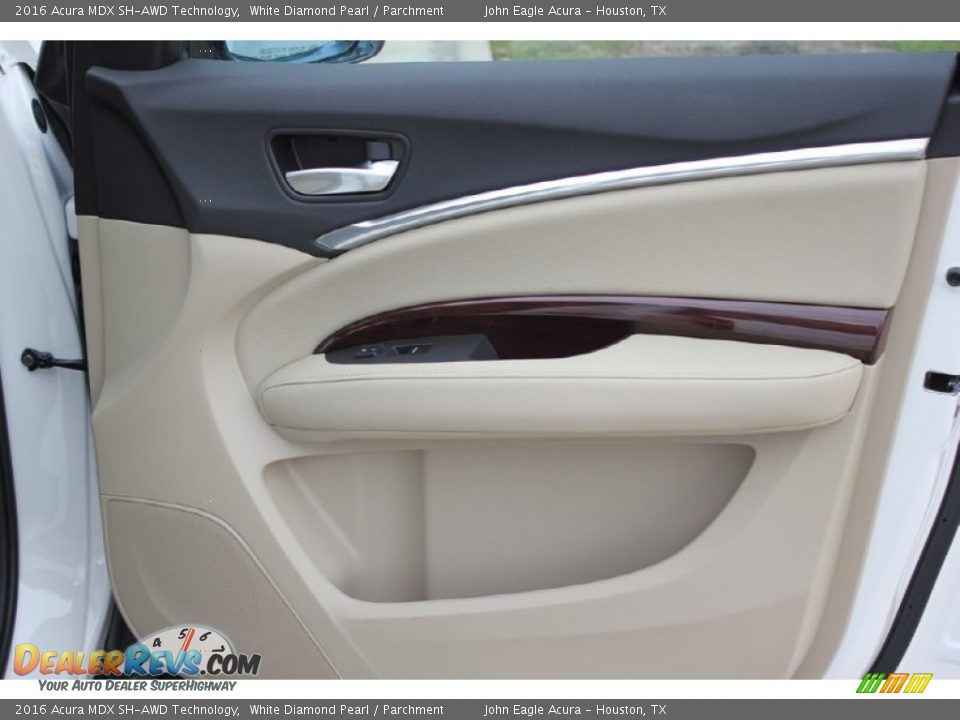 2016 Acura MDX SH-AWD Technology White Diamond Pearl / Parchment Photo #24