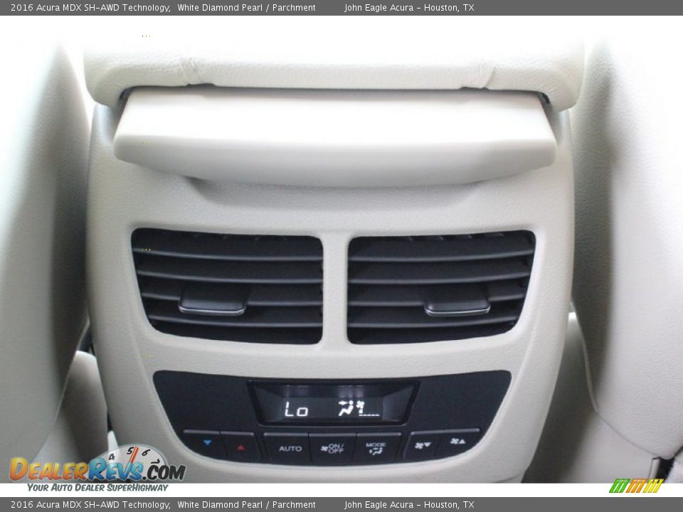 2016 Acura MDX SH-AWD Technology White Diamond Pearl / Parchment Photo #30