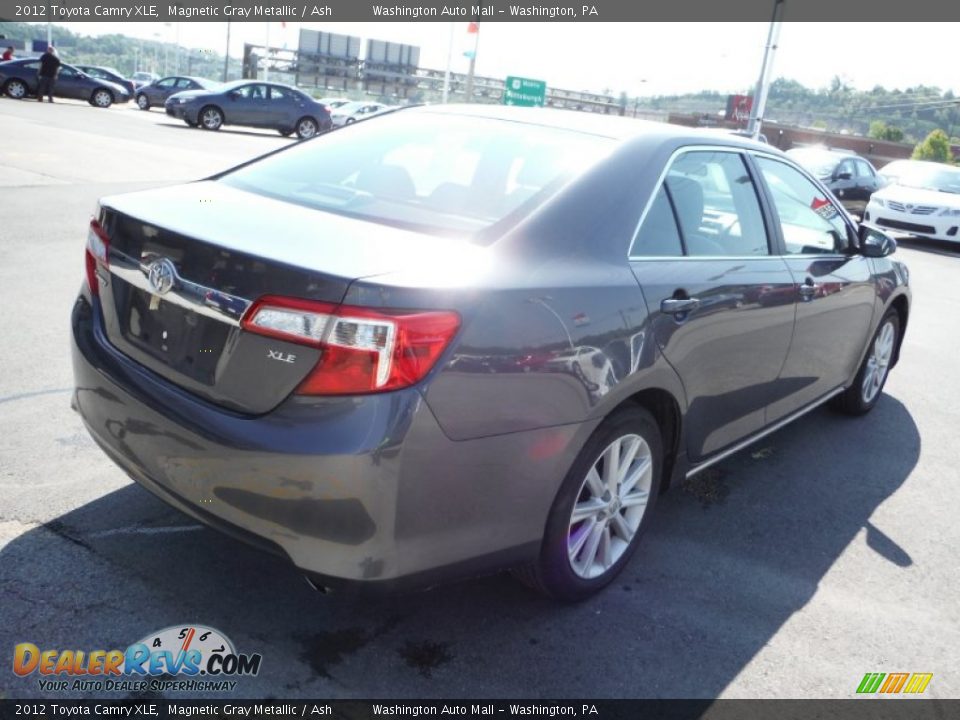 2012 Toyota Camry XLE Magnetic Gray Metallic / Ash Photo #9