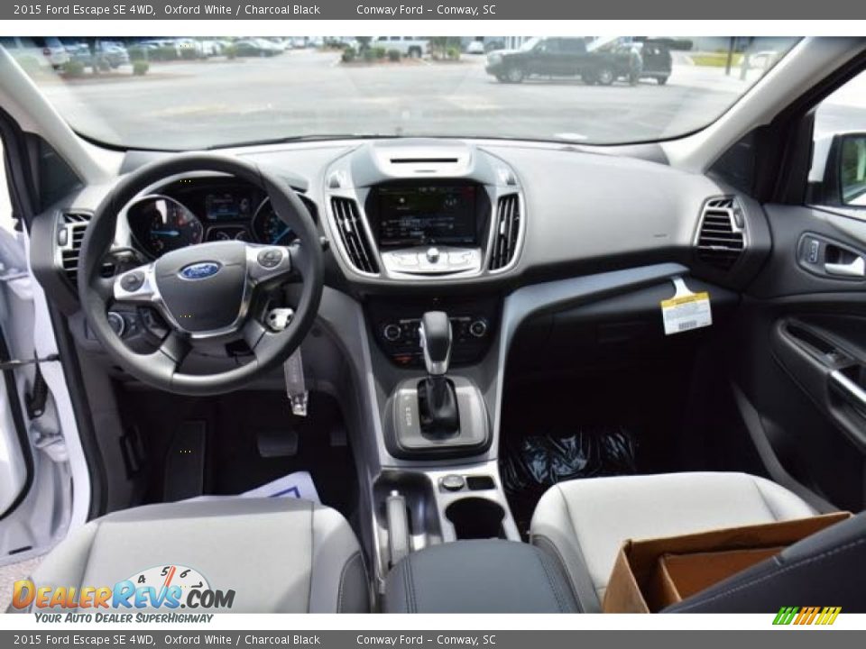 2015 Ford Escape SE 4WD Oxford White / Charcoal Black Photo #14