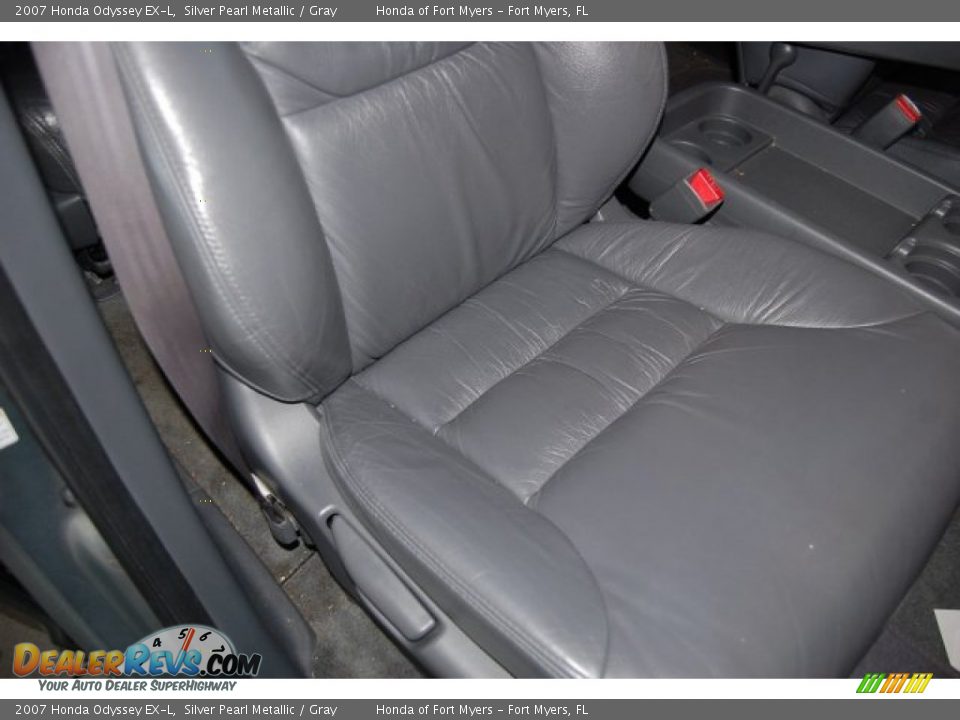 2007 Honda Odyssey EX-L Silver Pearl Metallic / Gray Photo #34