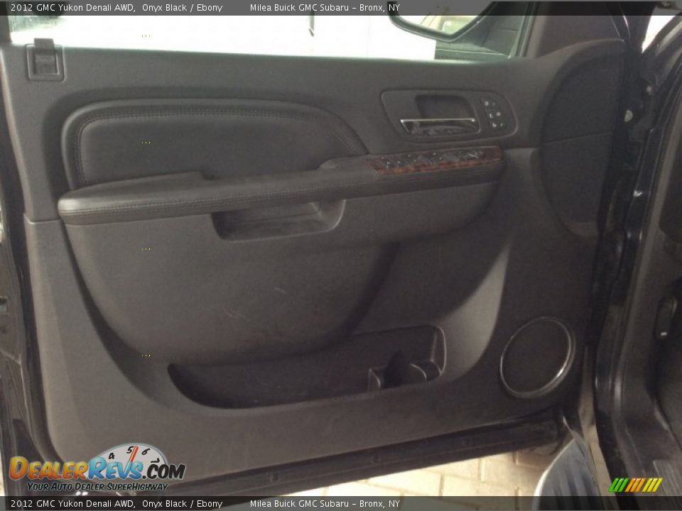 2012 GMC Yukon Denali AWD Onyx Black / Ebony Photo #13