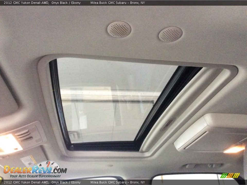 2012 GMC Yukon Denali AWD Onyx Black / Ebony Photo #15