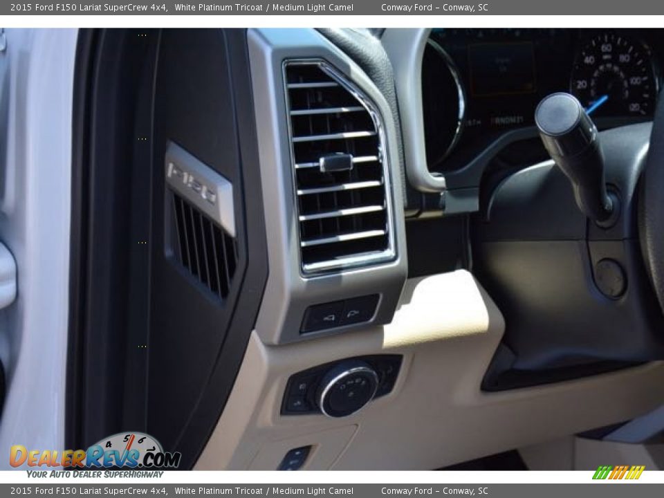2015 Ford F150 Lariat SuperCrew 4x4 White Platinum Tricoat / Medium Light Camel Photo #22