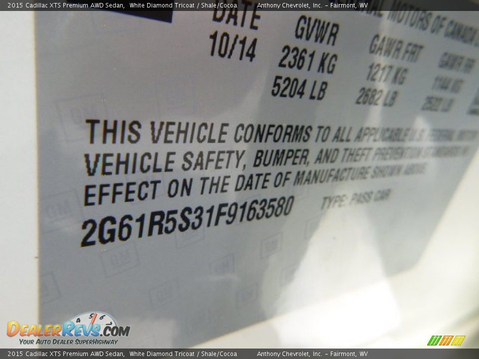 2015 Cadillac XTS Premium AWD Sedan White Diamond Tricoat / Shale/Cocoa Photo #15