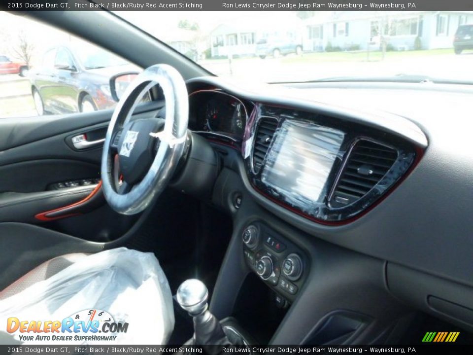 2015 Dodge Dart GT Pitch Black / Black/Ruby Red Accent Stitching Photo #8