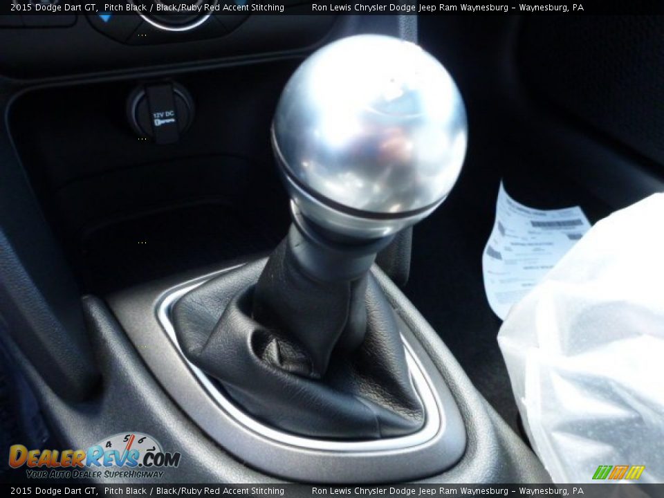 2015 Dodge Dart GT Pitch Black / Black/Ruby Red Accent Stitching Photo #18