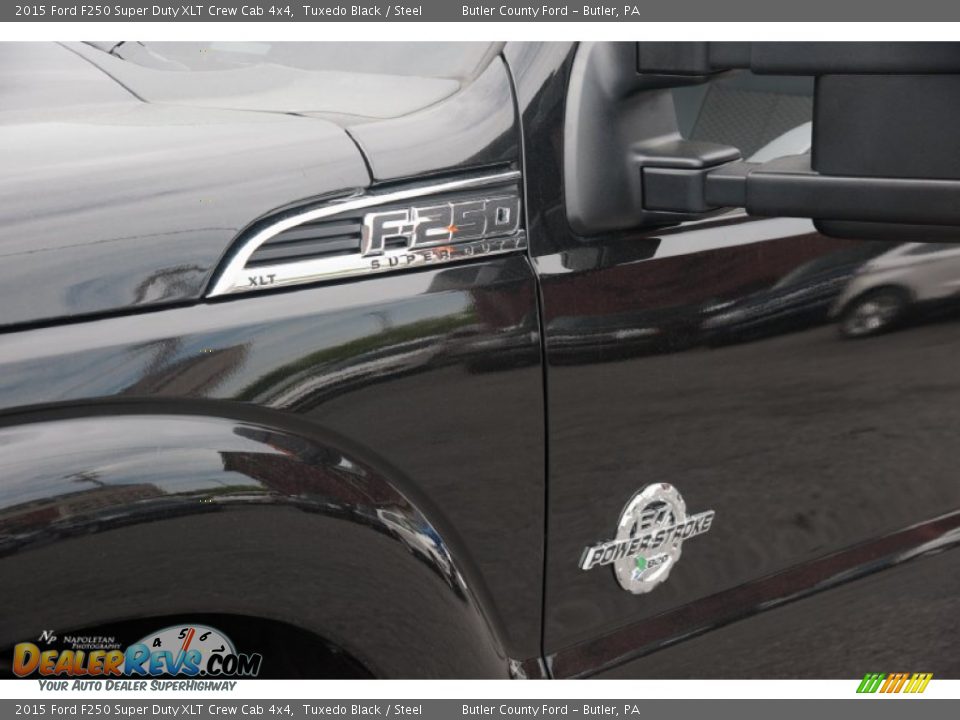 2015 Ford F250 Super Duty XLT Crew Cab 4x4 Tuxedo Black / Steel Photo #3