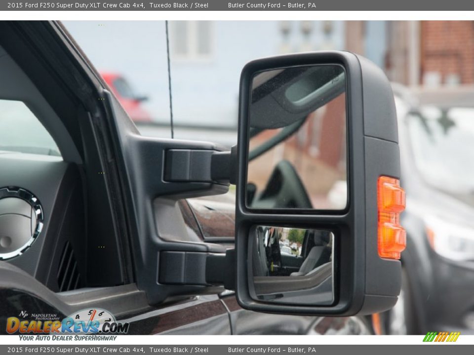 2015 Ford F250 Super Duty XLT Crew Cab 4x4 Tuxedo Black / Steel Photo #8