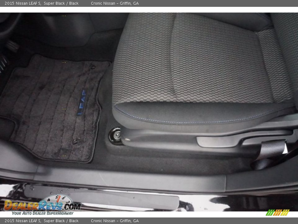 2015 Nissan LEAF S Super Black / Black Photo #9