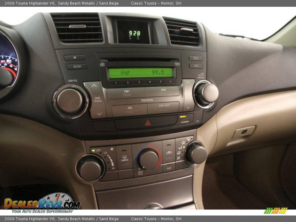 2009 Toyota Highlander V6 Sandy Beach Metallic / Sand Beige Photo #10