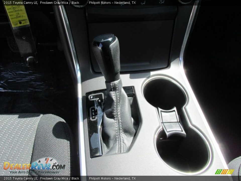 2015 Toyota Camry LE Predawn Gray Mica / Black Photo #27