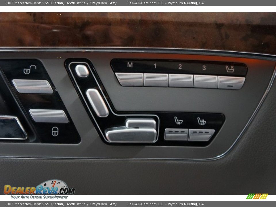 2007 Mercedes-Benz S 550 Sedan Arctic White / Grey/Dark Grey Photo #13