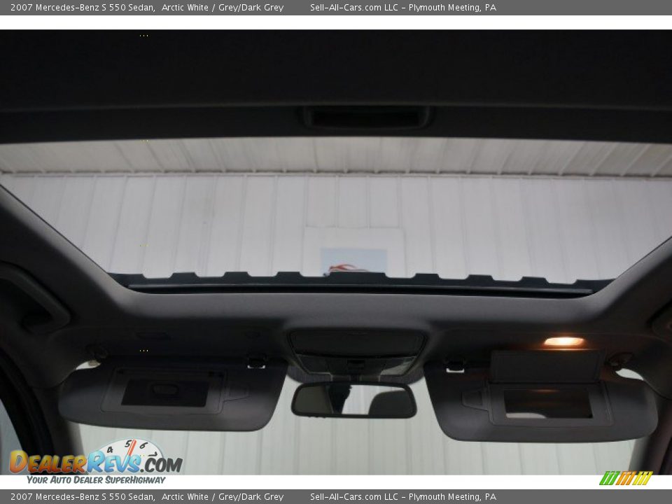 2007 Mercedes-Benz S 550 Sedan Arctic White / Grey/Dark Grey Photo #20