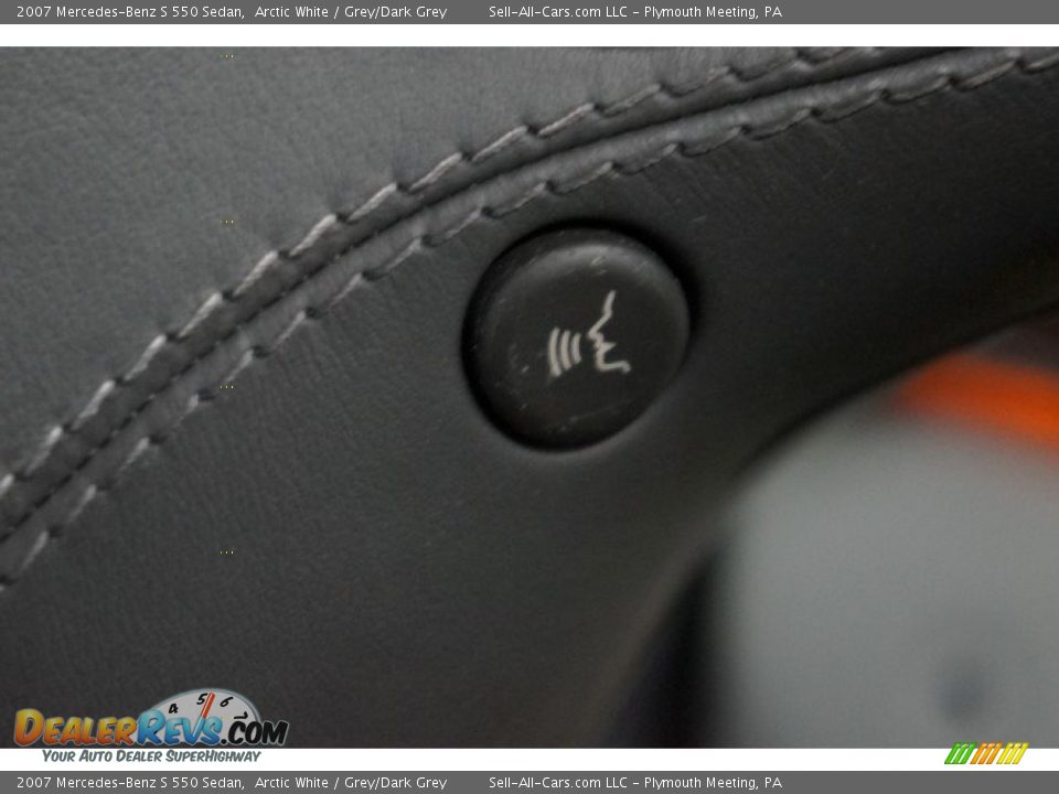 2007 Mercedes-Benz S 550 Sedan Arctic White / Grey/Dark Grey Photo #26