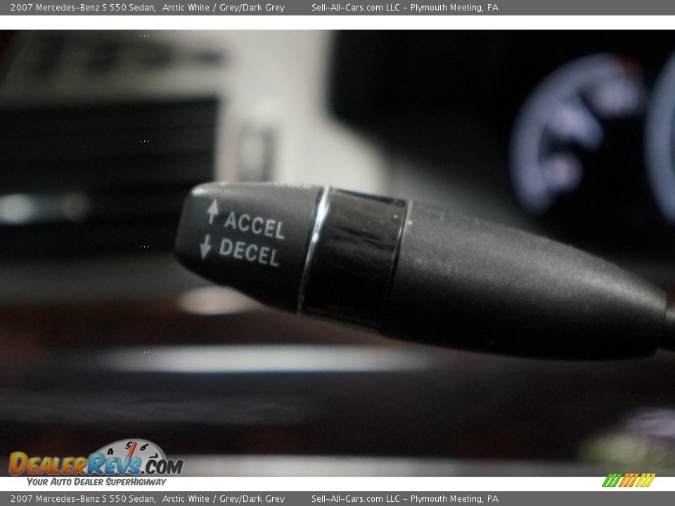 2007 Mercedes-Benz S 550 Sedan Arctic White / Grey/Dark Grey Photo #27