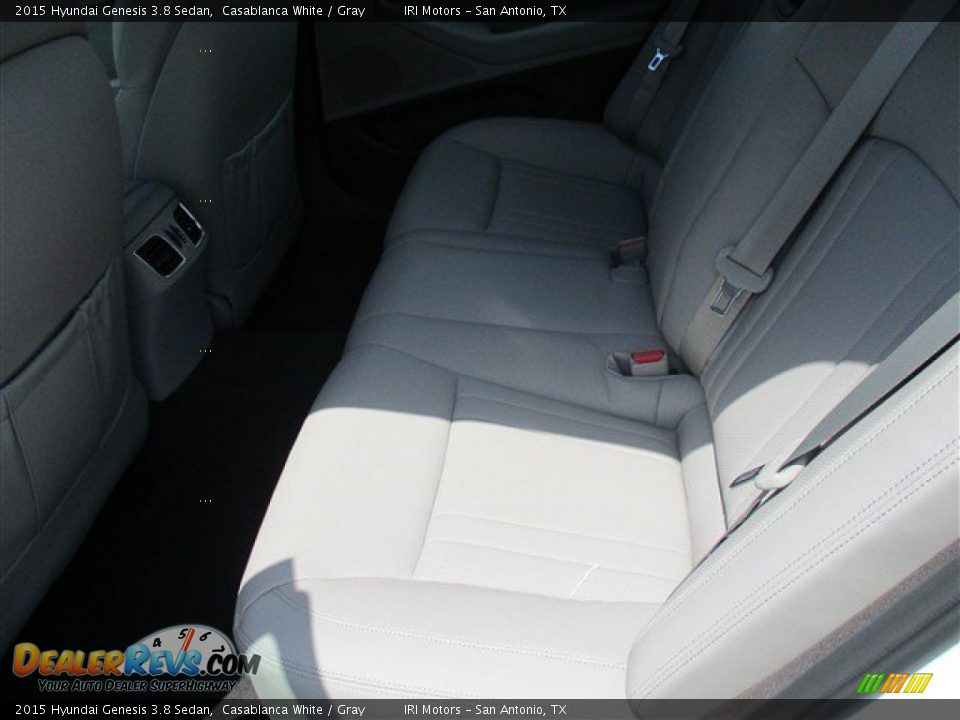 2015 Hyundai Genesis 3.8 Sedan Casablanca White / Gray Photo #12