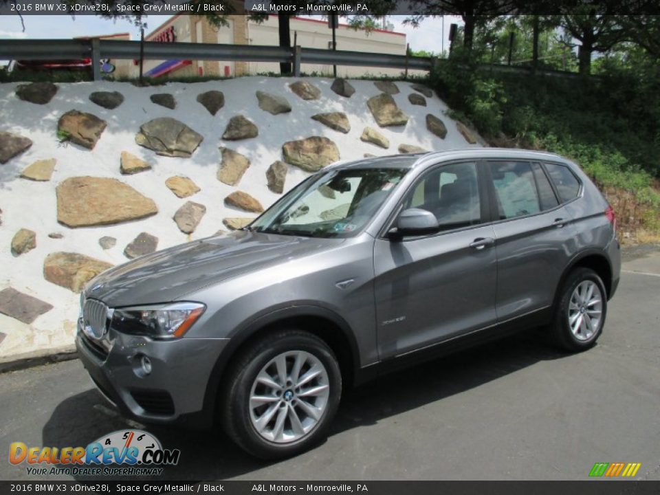 Front 3/4 View of 2016 BMW X3 xDrive28i Photo #1